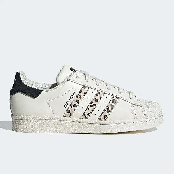 Adidas Originals Superstar | Sneakers | Stirling Sports