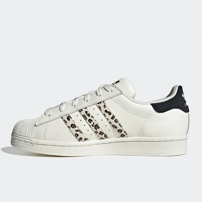 Adidas Originals Superstar | Sneakers | Stirling Sports