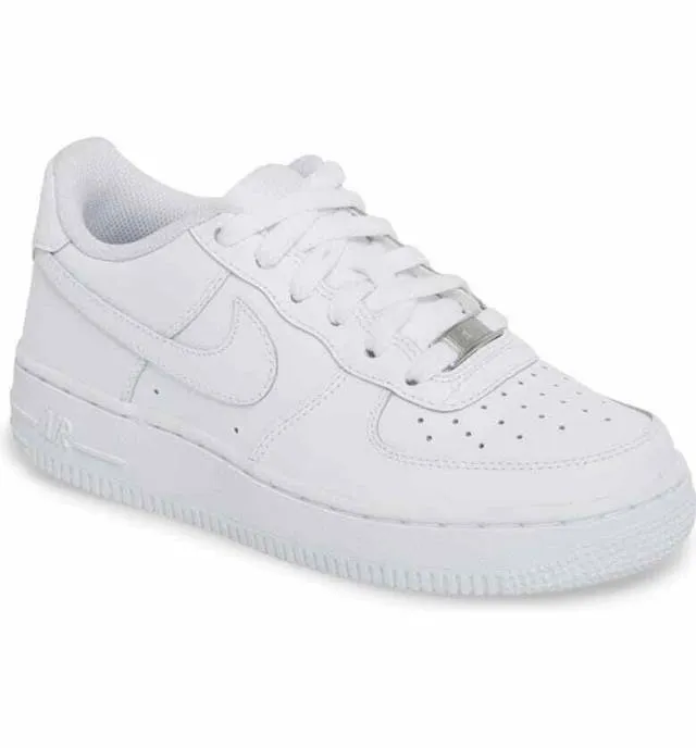 AUTHENTIC NIKE AIR FORCE 1 Low OG All White Youth / Wome...