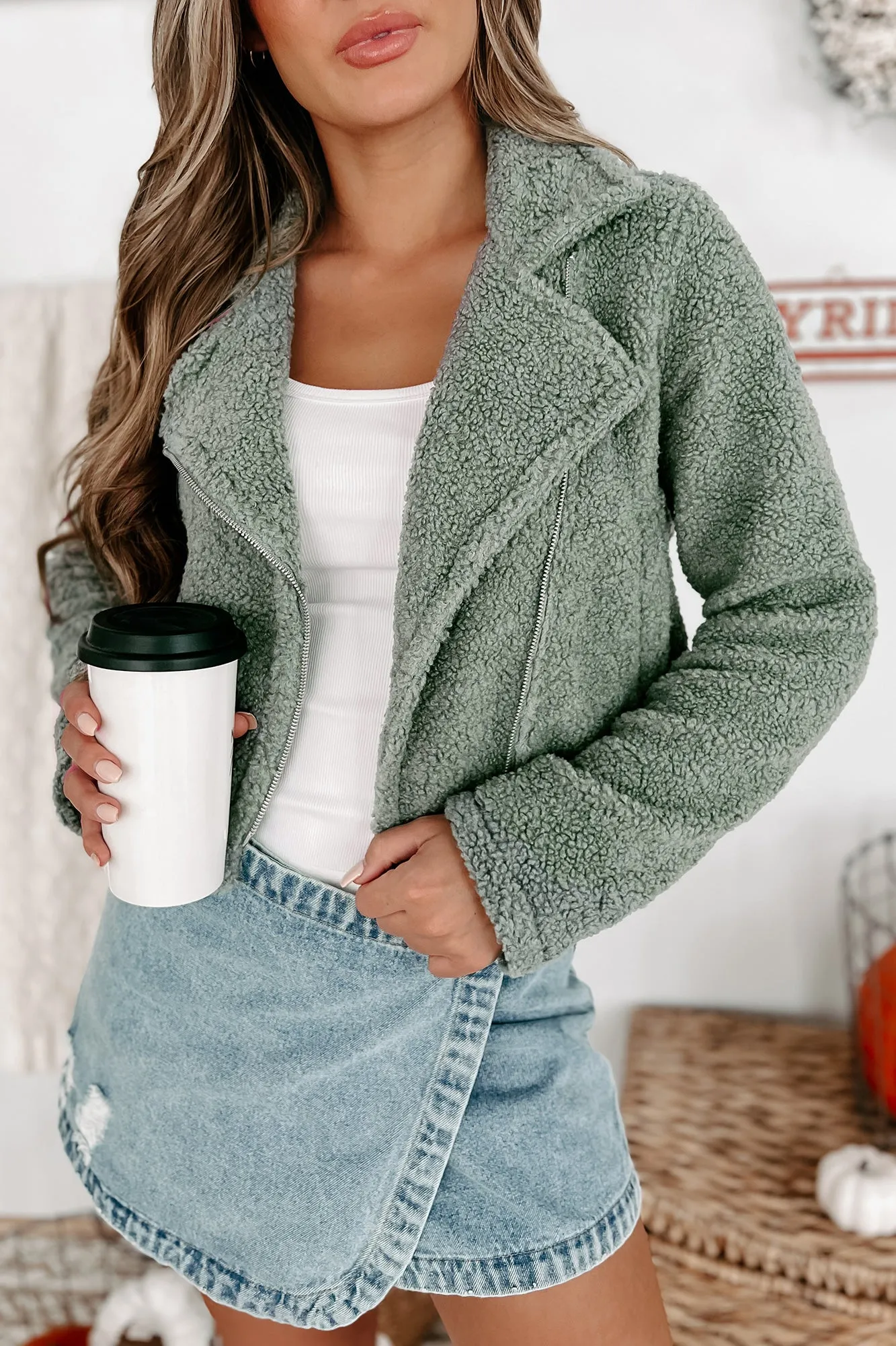 Autumn Air Cropped Sherpa Moto Jacket (Sage Green)