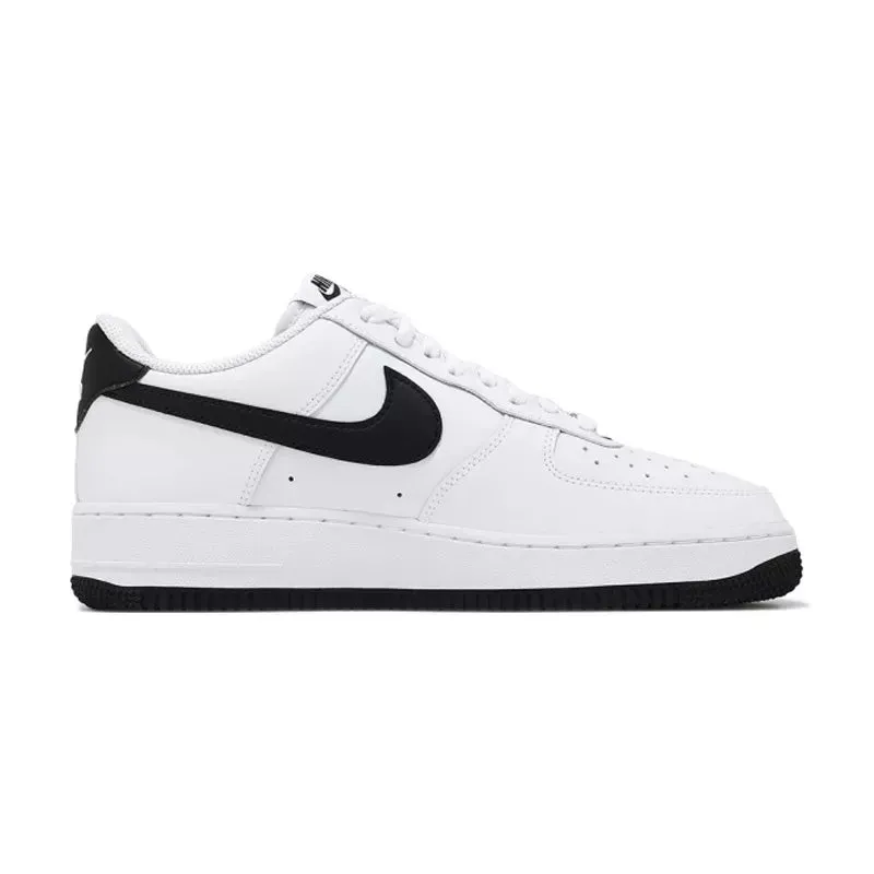 Baskets Nike Air Force 1 07 - Blanc/Noir - Homme