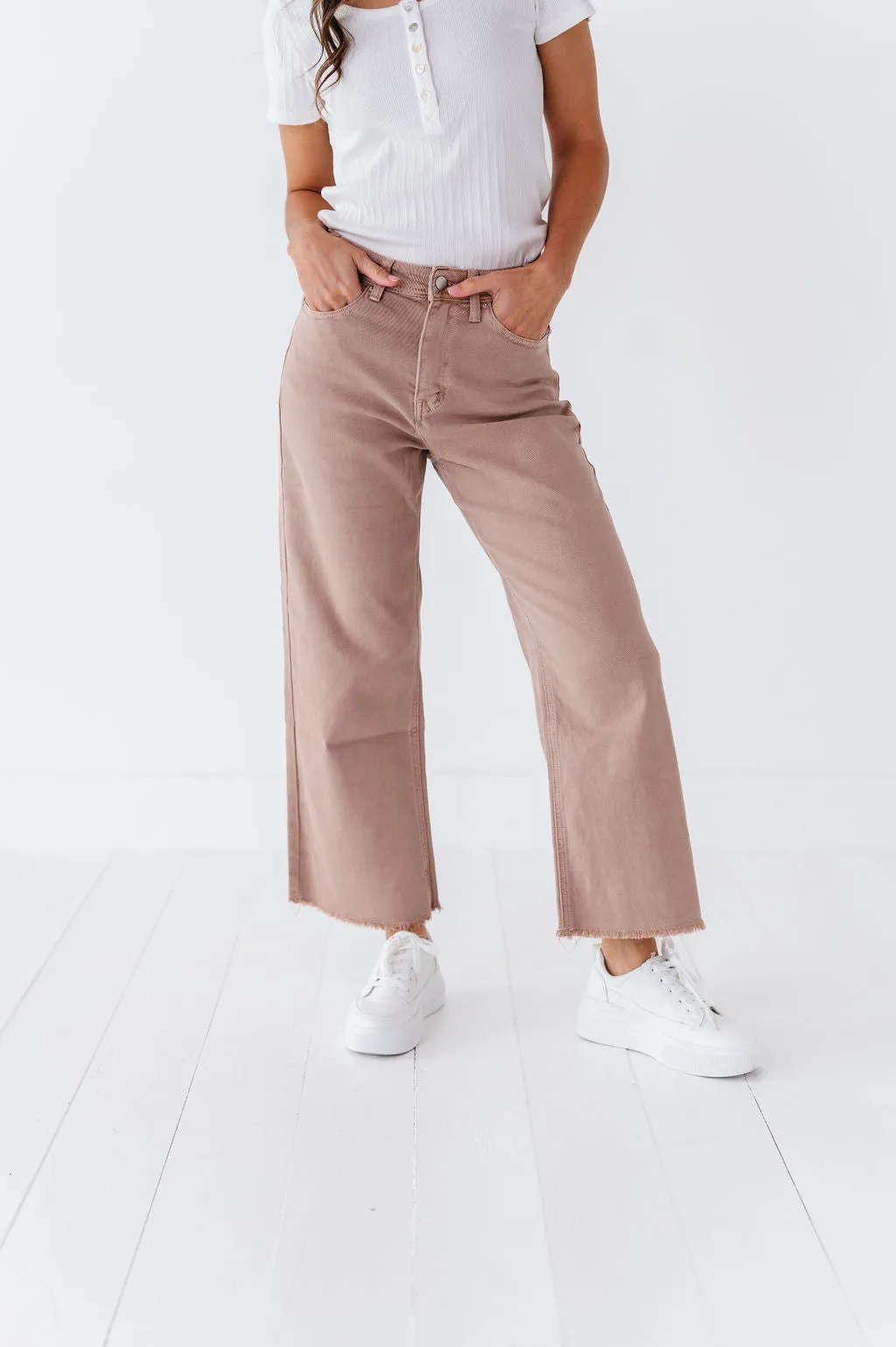 Chandler Wide Leg Jeans in Taupe