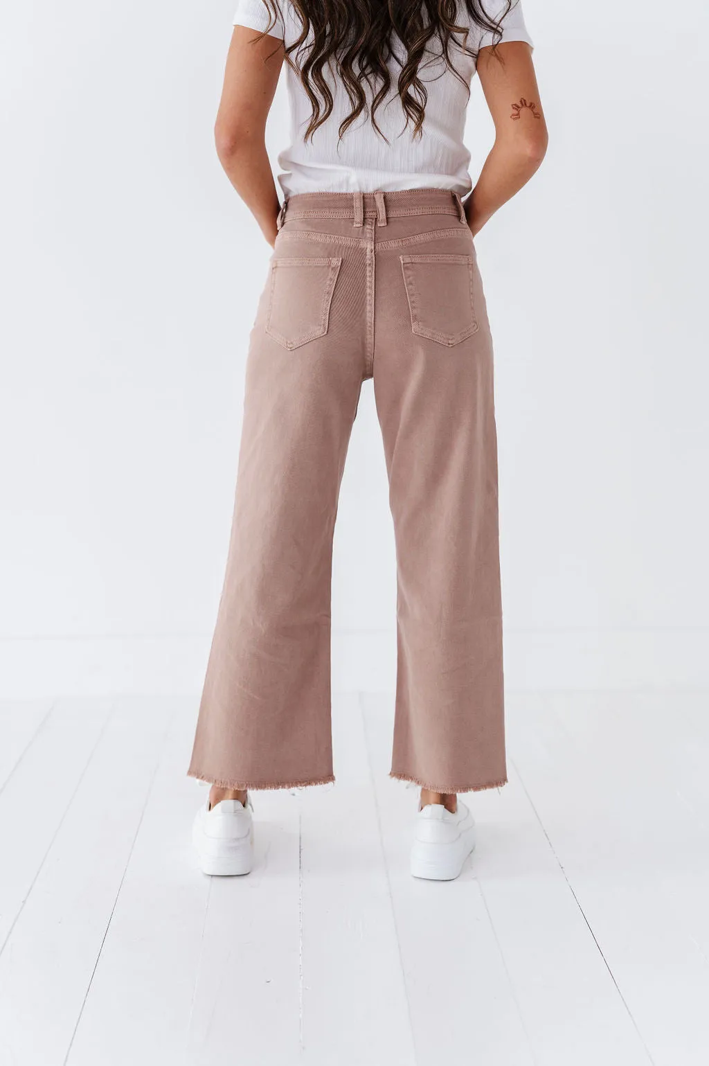 Chandler Wide Leg Jeans in Taupe