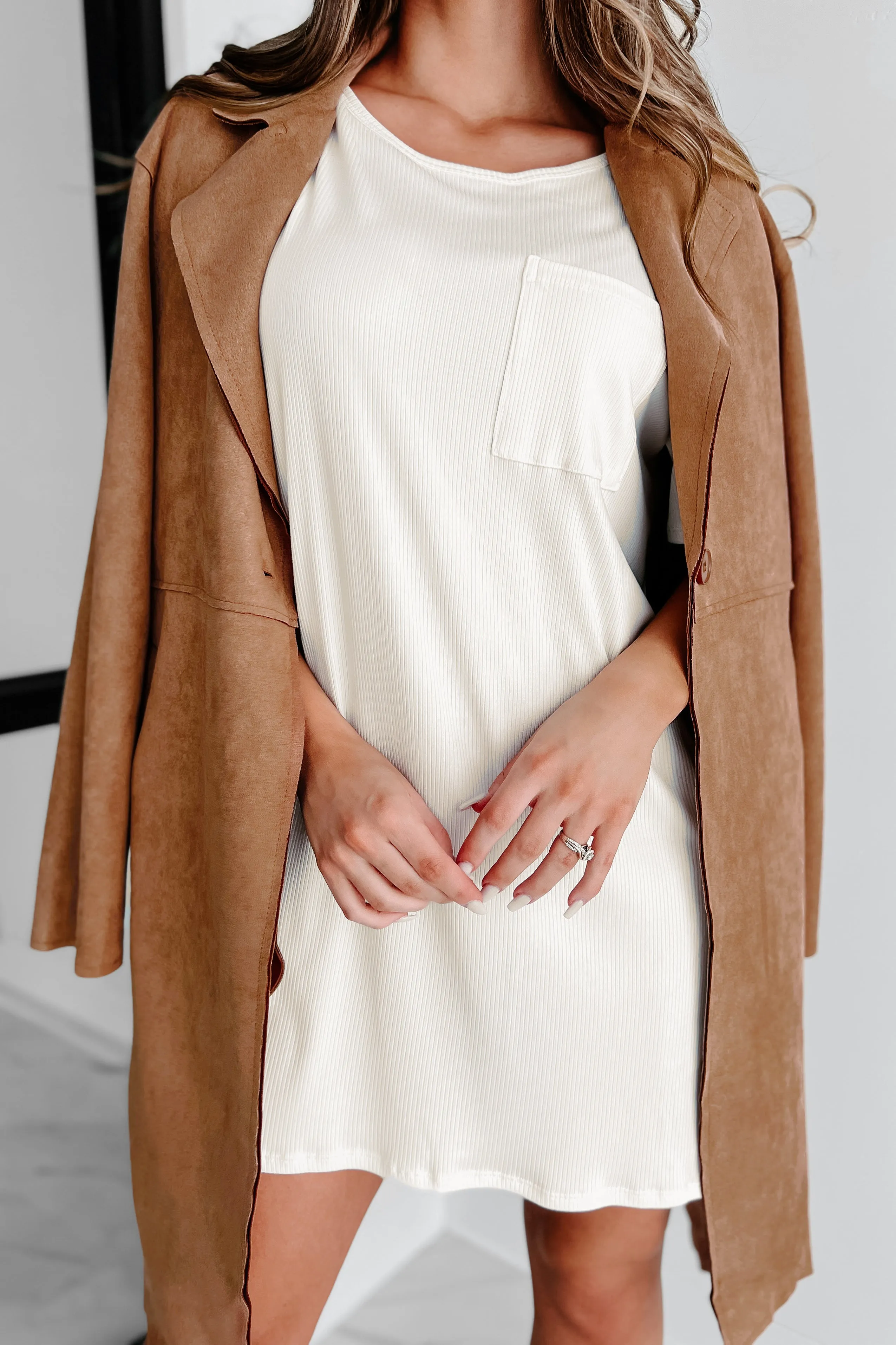 Delicate Gaze Faux Suede Jacket (Camel)