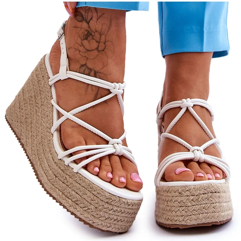 Fashionable Wedge Sandals With Braid White Nessia