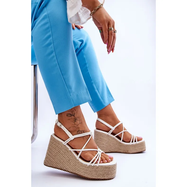 Fashionable Wedge Sandals With Braid White Nessia