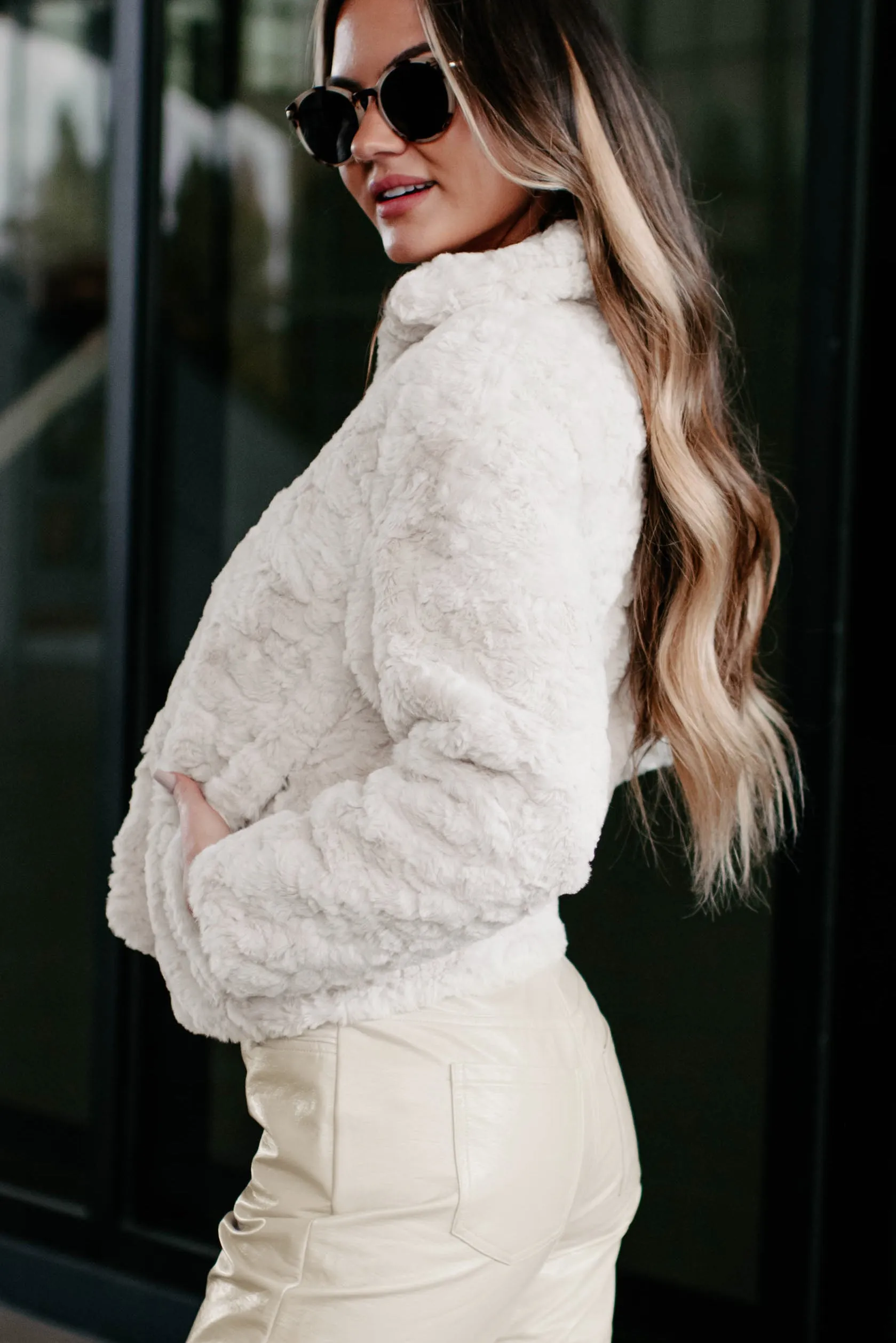 Knowing My Worth Faux Fur Jacket (Oatmeal)