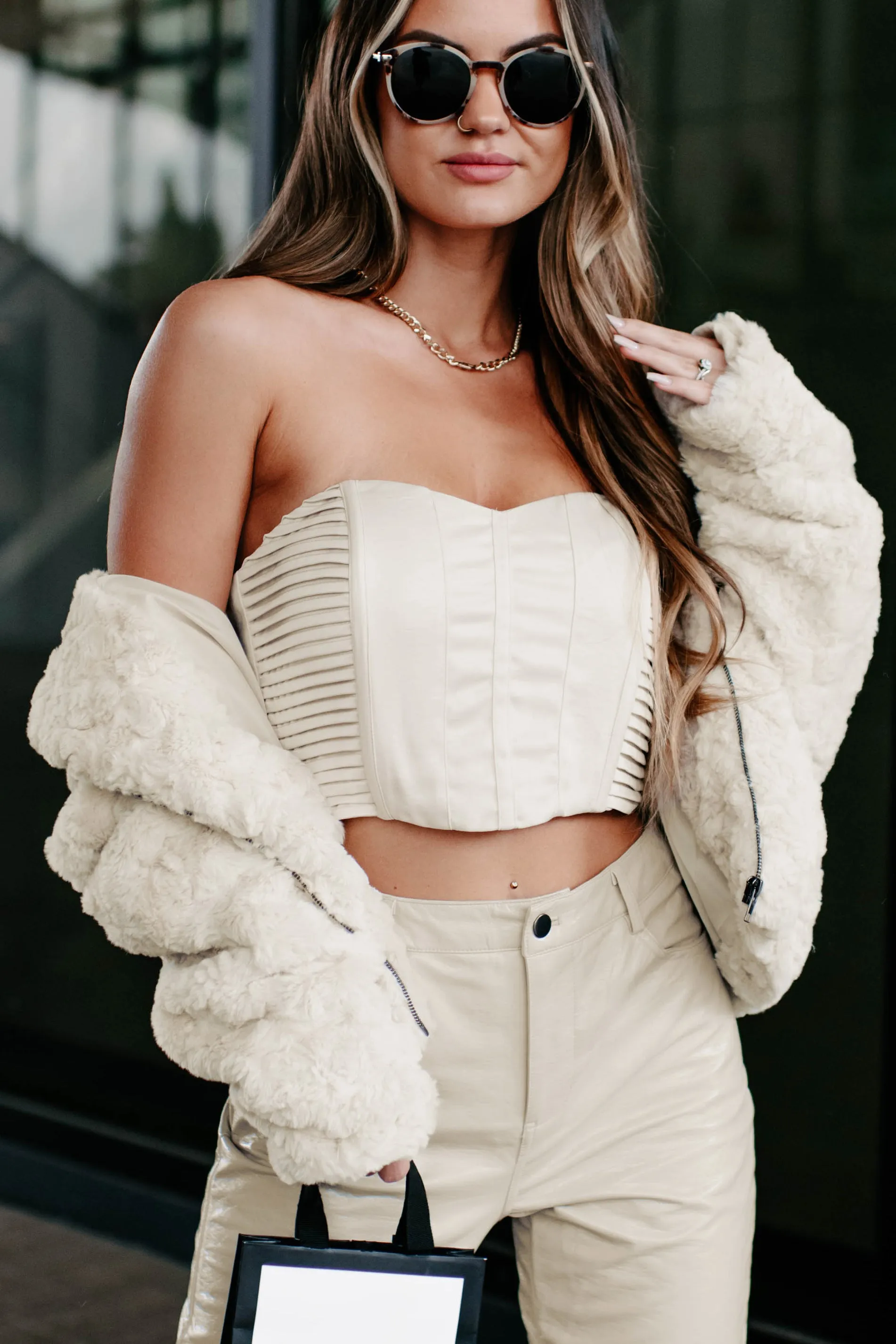 Knowing My Worth Faux Fur Jacket (Oatmeal)