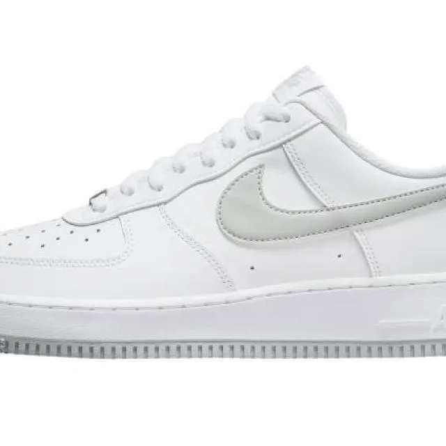 Nike Air Force 1 Low Light Smoke Grey