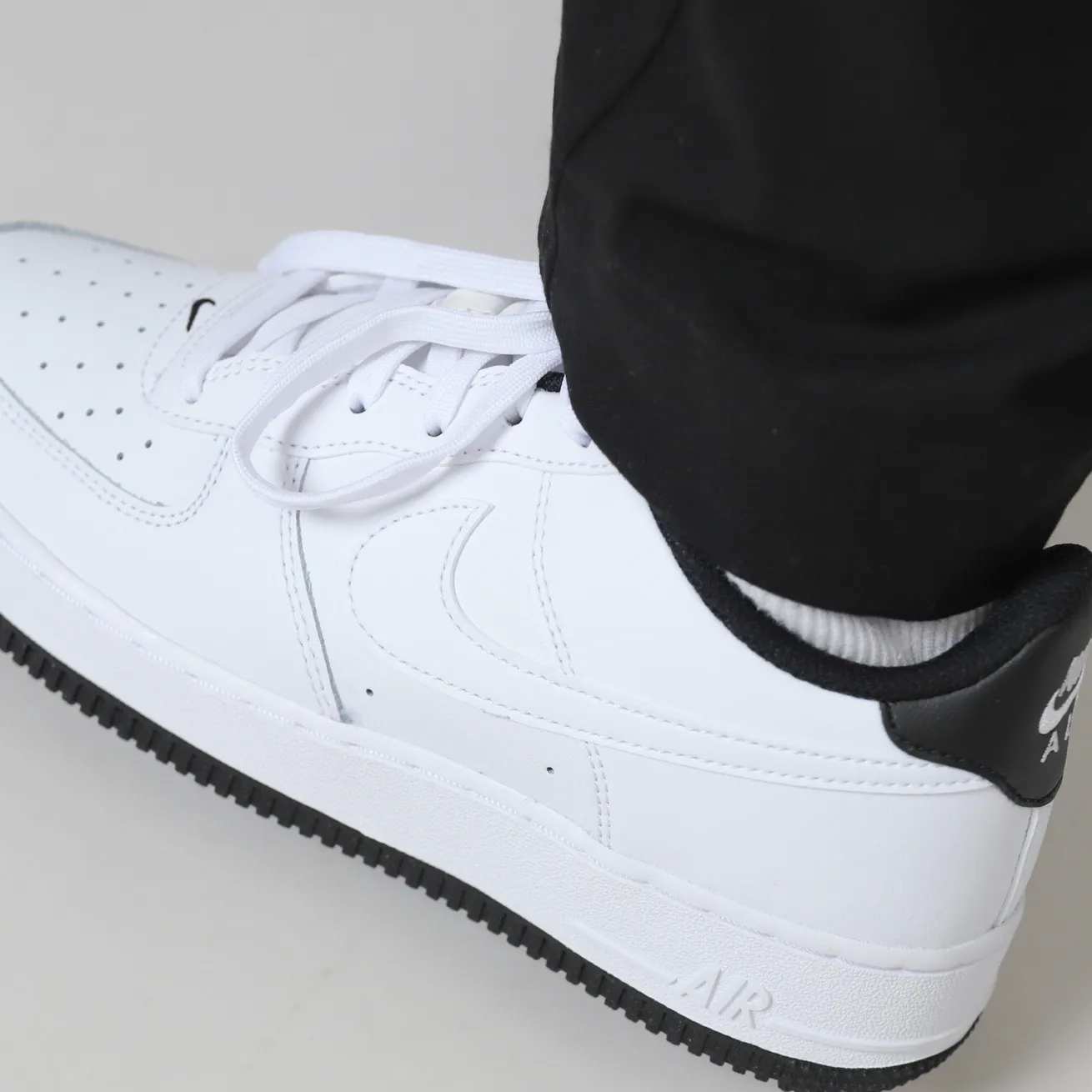 Nike Air Force 1 White and Black GS (Women's) [DV1331-100]