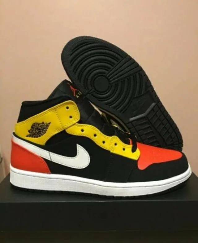 Nike Air Jordan 1 Mid Black Amarillo Orange