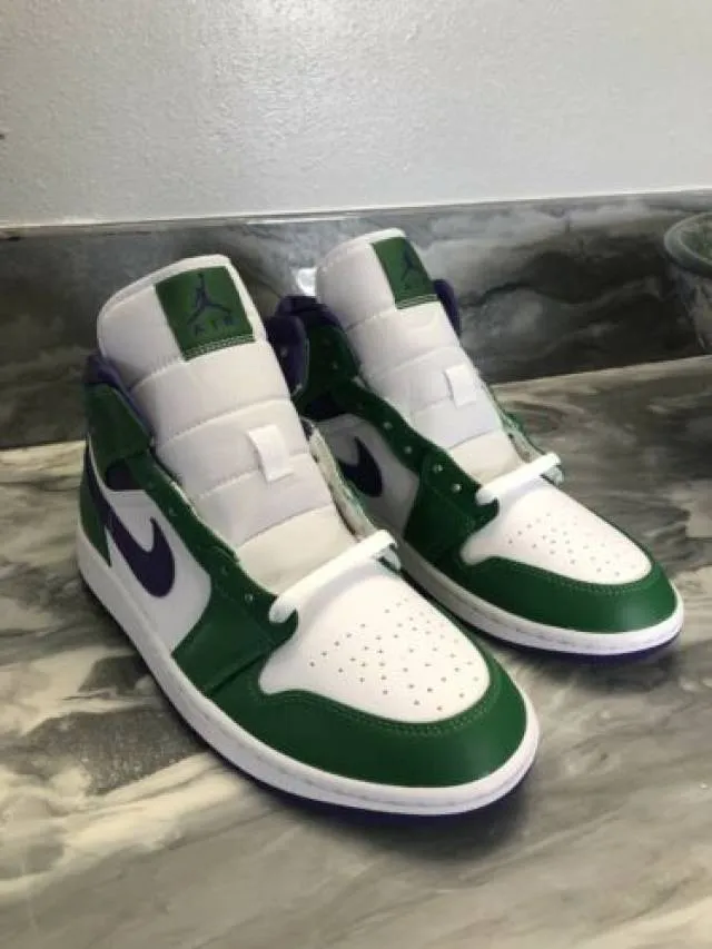 Nike Air Jordan 1 Mid Incredible Hulk