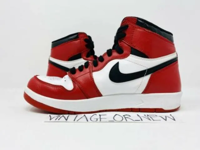 Nike Air Jordan I 1 1.5 Retro High 2015 Chicago GS BG 76...