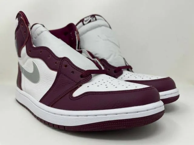 Nike Air Jordan Retro I 1 High OG Bordeaux 2021 Purple M...