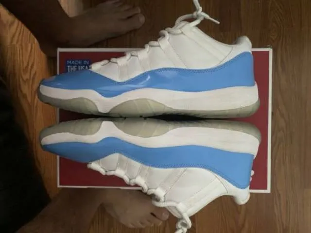 Nike Air Jordan XI 11 Retro Size 10-University Blue Whit...