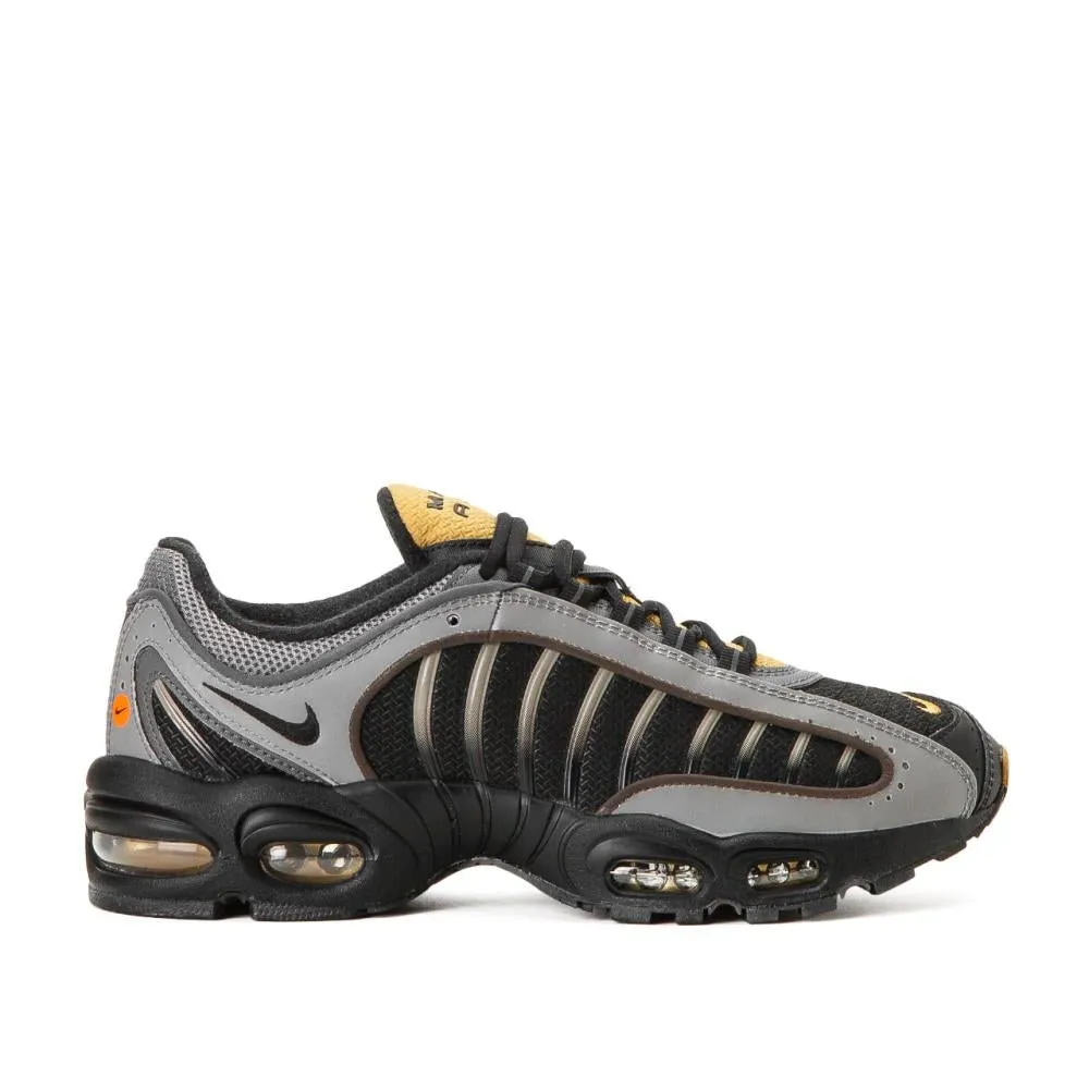 Nike Air Max Tailwind IV (Grey / Black / Gold)