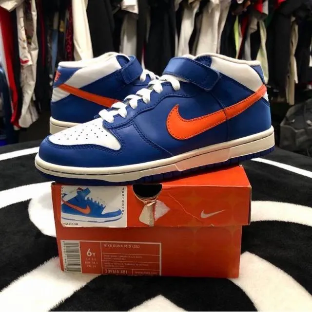 Nike dunk mid gs 