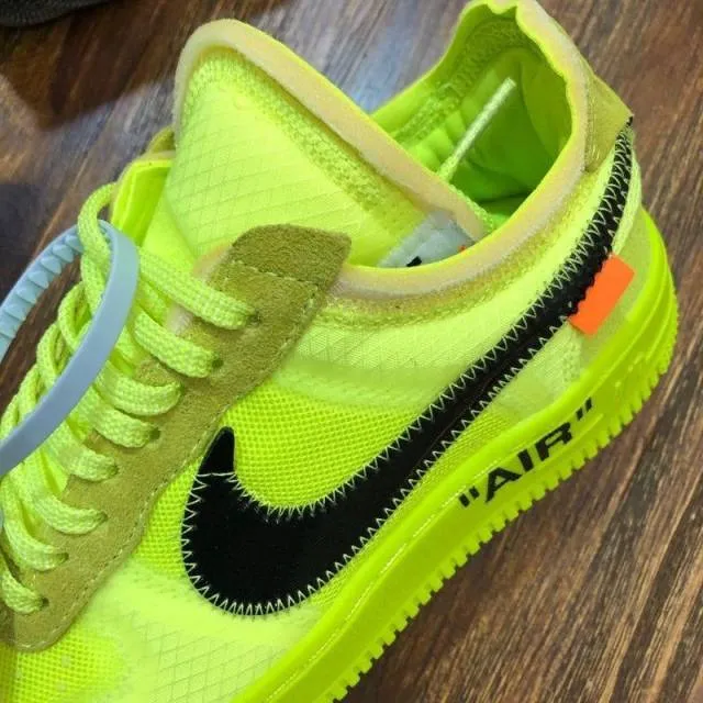 Nike Off white Air Force 1 Volt