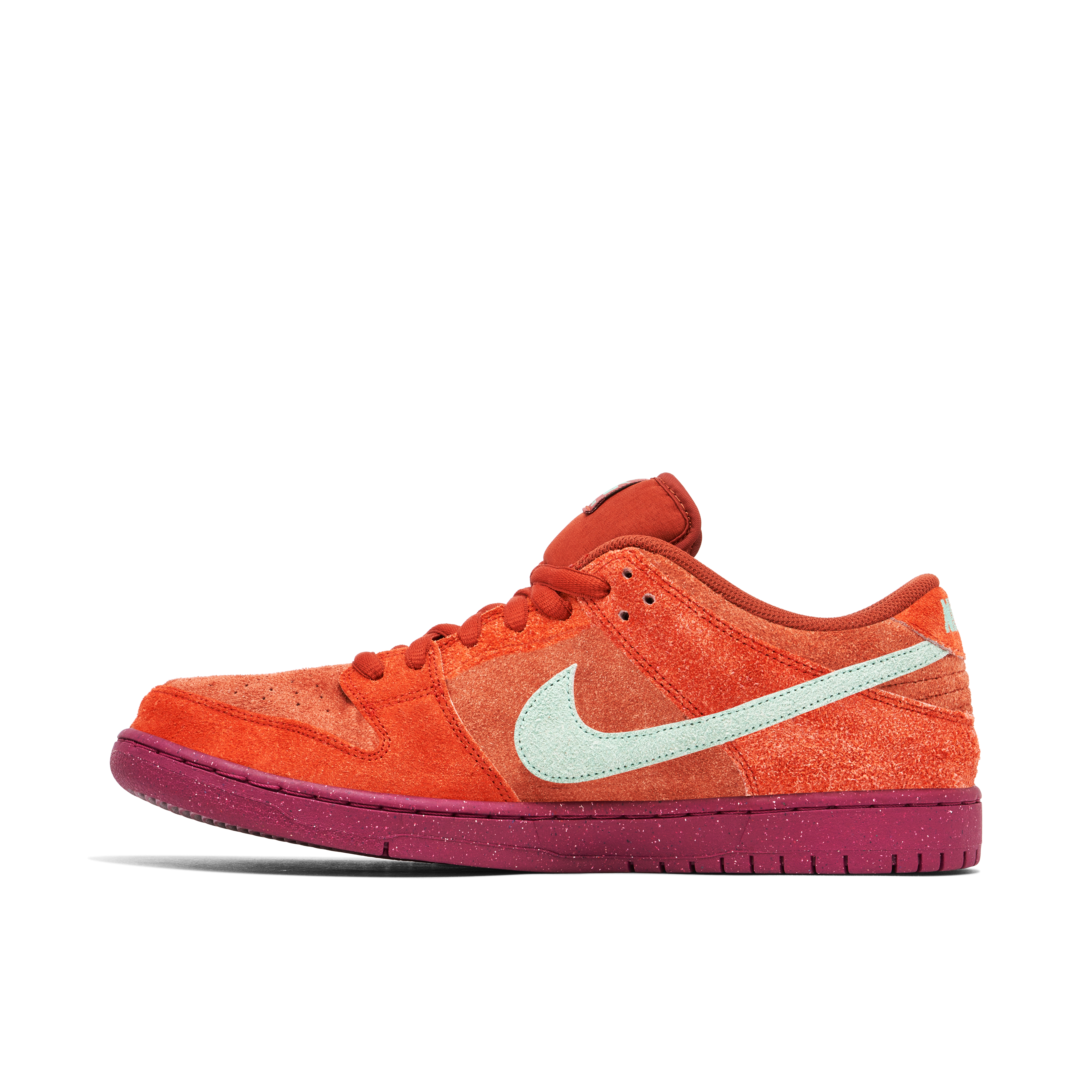 Nike SB Dunk Low Pro Mystic Red | DV5429-601 | Laced