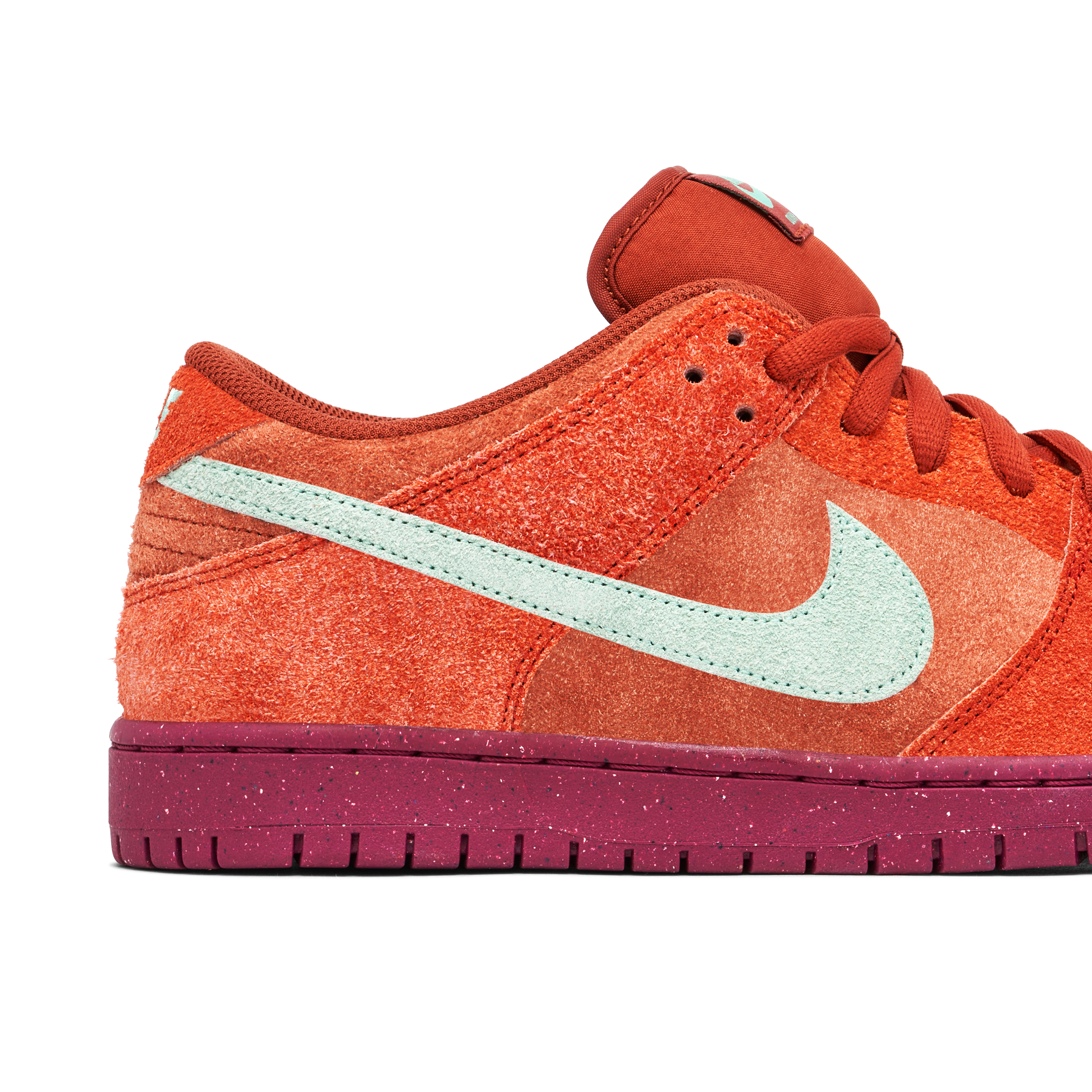 Nike SB Dunk Low Pro Mystic Red | DV5429-601 | Laced