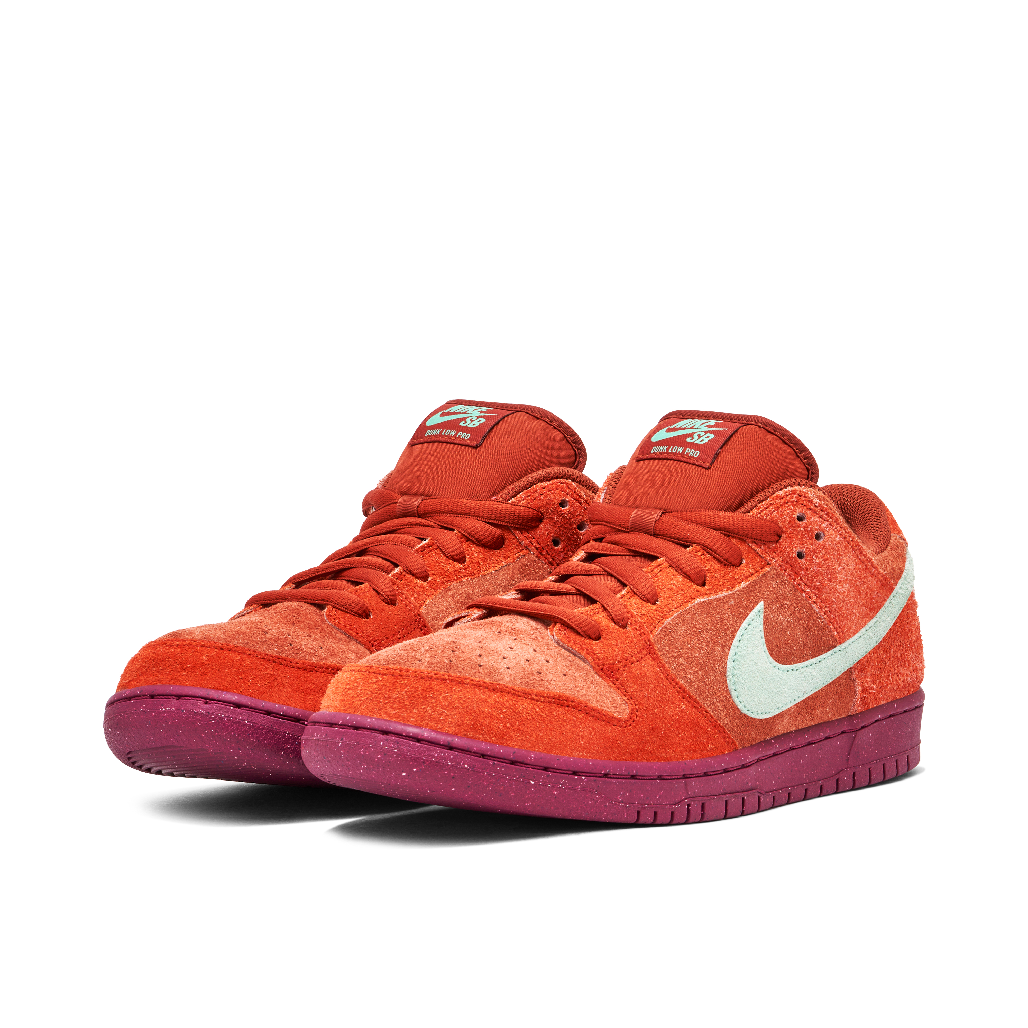 Nike SB Dunk Low Pro Mystic Red | DV5429-601 | Laced