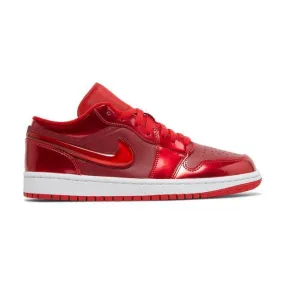 Nike Women's Air Jordan 1 Low SE (Pomegranate/ Universit...