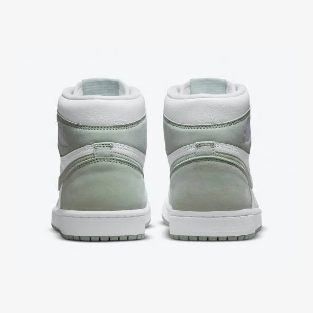 Nike Women's Air Jordan 1 Retro High OG (Seafoam/ Seafoa...