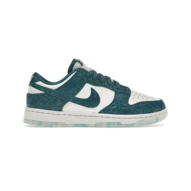 Nike Women's Dunk Low (Ocean/ Summit White/ Bright Spruc...