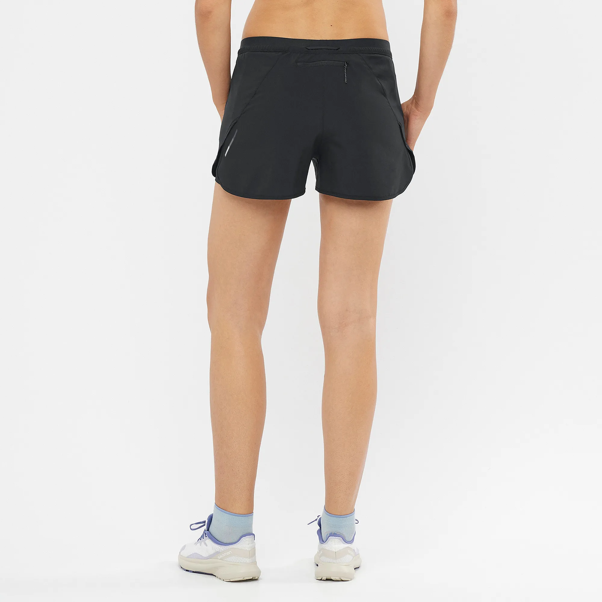 Salomon Women's Cross 2in1 Shorts Deep Black | Buy Salomon Women's Cross 2in1 Shorts Deep Black here | Outnorth