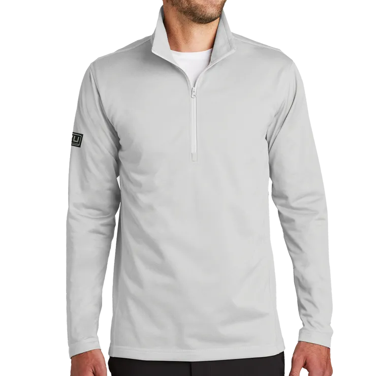 The North Face Tech 1/4-Zip Fleece - Pleather Mono Patch